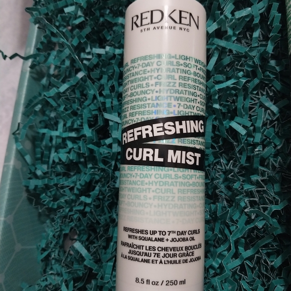 Redken PR Box - Picture 5 of 5